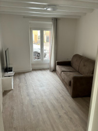 Location
studio meuble