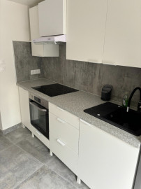 Location
studio meuble