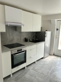 Location
studio meuble