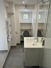 Location
studio meuble