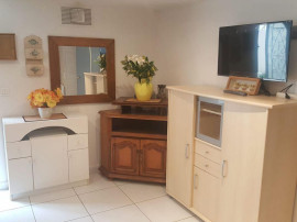 
                                                                                        Location
                                                                                         Studio Meublé