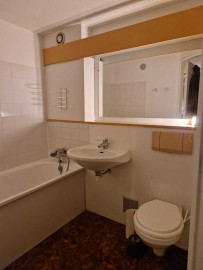 
                                                                                        Location
                                                                                         Studio meublé à 10 min de Paris en RER