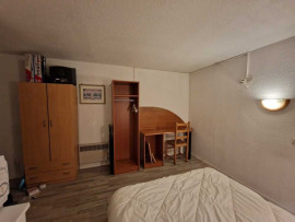 
                                                                                        Location
                                                                                         Studio meublé à 10 min de Paris en RER