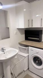 
                                                                                        Location
                                                                                         Studio meublé à louer