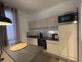 
                                                                                        Location
                                                                                         Studio meublé à louer