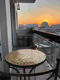 
                                                                                        Location
                                                                                         Studio meublé à louer