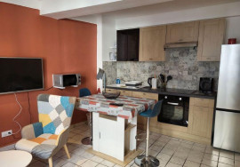 
                                                                                        Location
                                                                                         Studio meuble a louer