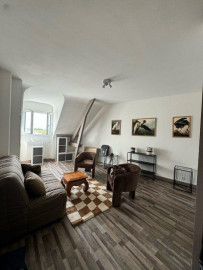 
                                                                                        Location
                                                                                         Studio meublé à louer