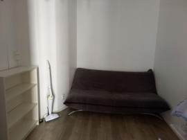 
                                                                                        Location
                                                                                         Studio meublé à louer