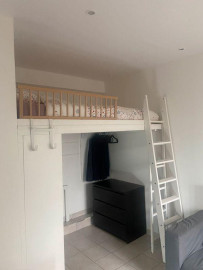 
                                                                                        Location
                                                                                         Studio meublé à louer – Carré d’Or, Vincennes
