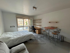 
                                                                                        Location
                                                                                         studio meublé à louer hopital central