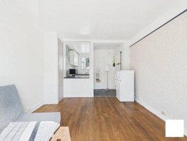 
                                                                                        Location
                                                                                         Studio Meublé à Louer – Paris 13e, Maison Blanche