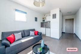 
                                                                                        Location
                                                                                         Studio meublé avec balcon proche de l’école de commerce Kedge