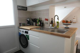 
                                                                                        Location
                                                                                         Studio meublé avec grande terrasse à La Rochelle