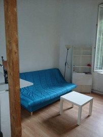 
                                                                                        Location
                                                                                         Studio meublé avec Mezzanine