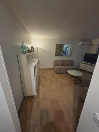 
                                                                                        Location
                                                                                         Studio meuble - bail mobilité Le Cannet