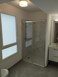 
                                                                                        Location
                                                                                         Studio meublé bien agencé avec terrasse spacieuse