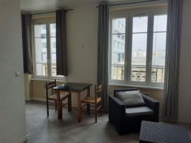 
                                                                                        Location
                                                                                         Studio meublé Brest Capucins