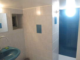 
                                                                                        Location
                                                                                         Studio meublé calme avec accès jardin