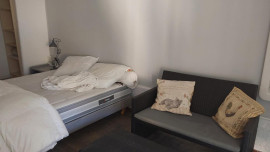
                                                                                        Location
                                                                                         Studio meuble Cassis