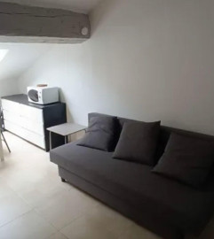 
                                                                                        Location
                                                                                         Studio meublé centre ville