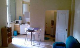 
                                                                                        Location
                                                                                         Studio meublé dans résidence de standing