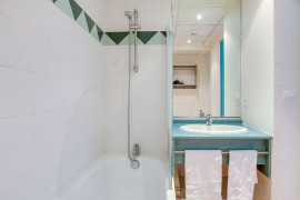 
                                                                                        Location
                                                                                         Studio meublé dans résidence sécurisée