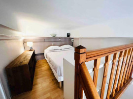 
                                                                                        Location
                                                                                         Studio meublé de 26m²