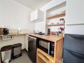 
                                                                                        Location
                                                                                         Studio meublé de Charme au Cœur de Paris - Métro Sèvres-Lecourbe