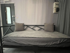 
                                                                                        Location
                                                                                         Studio meublé en bail mobilité jusqu'au 30/06/2025