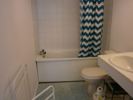 
                                                                                        Location
                                                                                         Studio meublé en rez de jardin a qq pas des facs