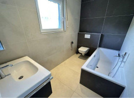 
                                                                                        Location
                                                                                         Studio meublé équipé