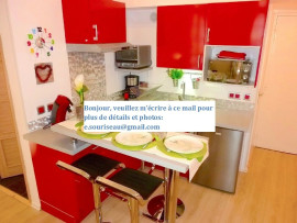 
                                                                                        Location
                                                                                         Studio meublé et lumineux à bordeaux 33000