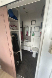 
                                                                                        Location
                                                                                         Studio meublé fonctionnel 15m² proche fac de droit