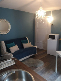 
                                                                                        Location
                                                                                         Studio meuble hypercentre de Dijon