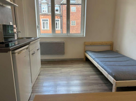 
                                                                                        Location
                                                                                         Studio meublé – idéal étudiant STAPS / Faidherbe