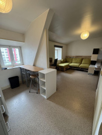 
                                                                                        Location
                                                                                         Studio meublé idéalement situé à Nancy Bd Lobau