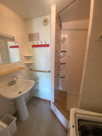 
                                                                                        Location
                                                                                         Studio meublé idéalement situé à Nancy Bd Lobau