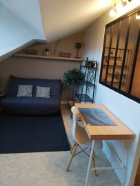 
                                                                                        Location
                                                                                         Studio meublé jaude