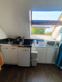 
                                                                                        Location
                                                                                         Studio meublé Métro7, L. Aragon