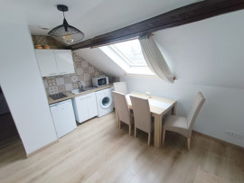 
                                                                                        Location
                                                                                         Studio meublé moderne et pratique