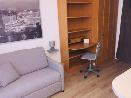 
                                                                                        Location
                                                                                         Studio meublé - Paris 12è