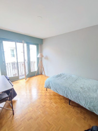 
                                                                                        Location
                                                                                         Studio meublé Paris 16 - Victor Hugo 28m²