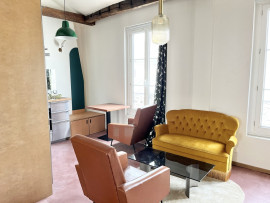 
                                                                                        Location
                                                                                         Studio meublé Paris 18 - dernier étage