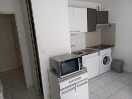 
                                                                                        Location
                                                                                         Studio meublé passage à niveau Gambetta