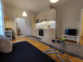 
                                                                                        Location
                                                                                         Studio meublé Pontoise centre + parking