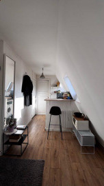 
                                                                                        Location
                                                                                         Studio meublé pour étudiant - Paris 10ème