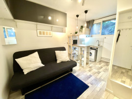 
                                                                                        Location
                                                                                         Studio meublé, refait à neuf proche gare