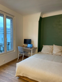 
                                                                                        Location
                                                                                         Studio meublé rénové - 5 min du M13 - Asnières
