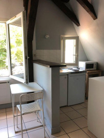 
                                                                                        Location
                                                                                         Studio meublé rue Lamartine Tours